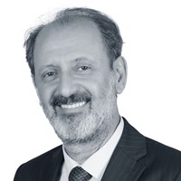 YÜCEL ARZEN